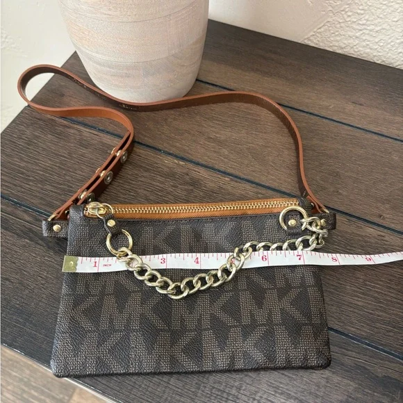 Michael Kors Brown belt bag - Picture 2 of 3